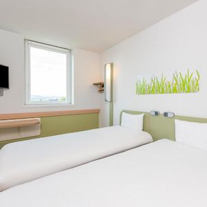 Economy Kamer met Twee Aparte Bedden